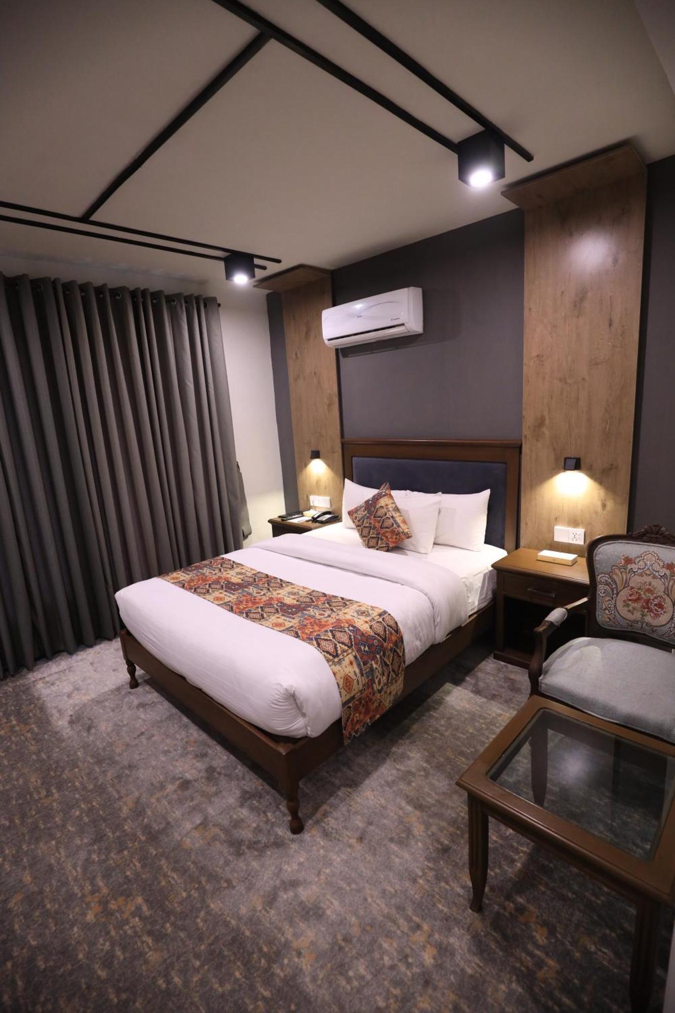 Destination Heritage Peshawar Luaran gambar